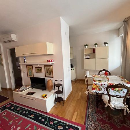 Beautiful New Apartment, Near Torre Di 比萨 外观 照片